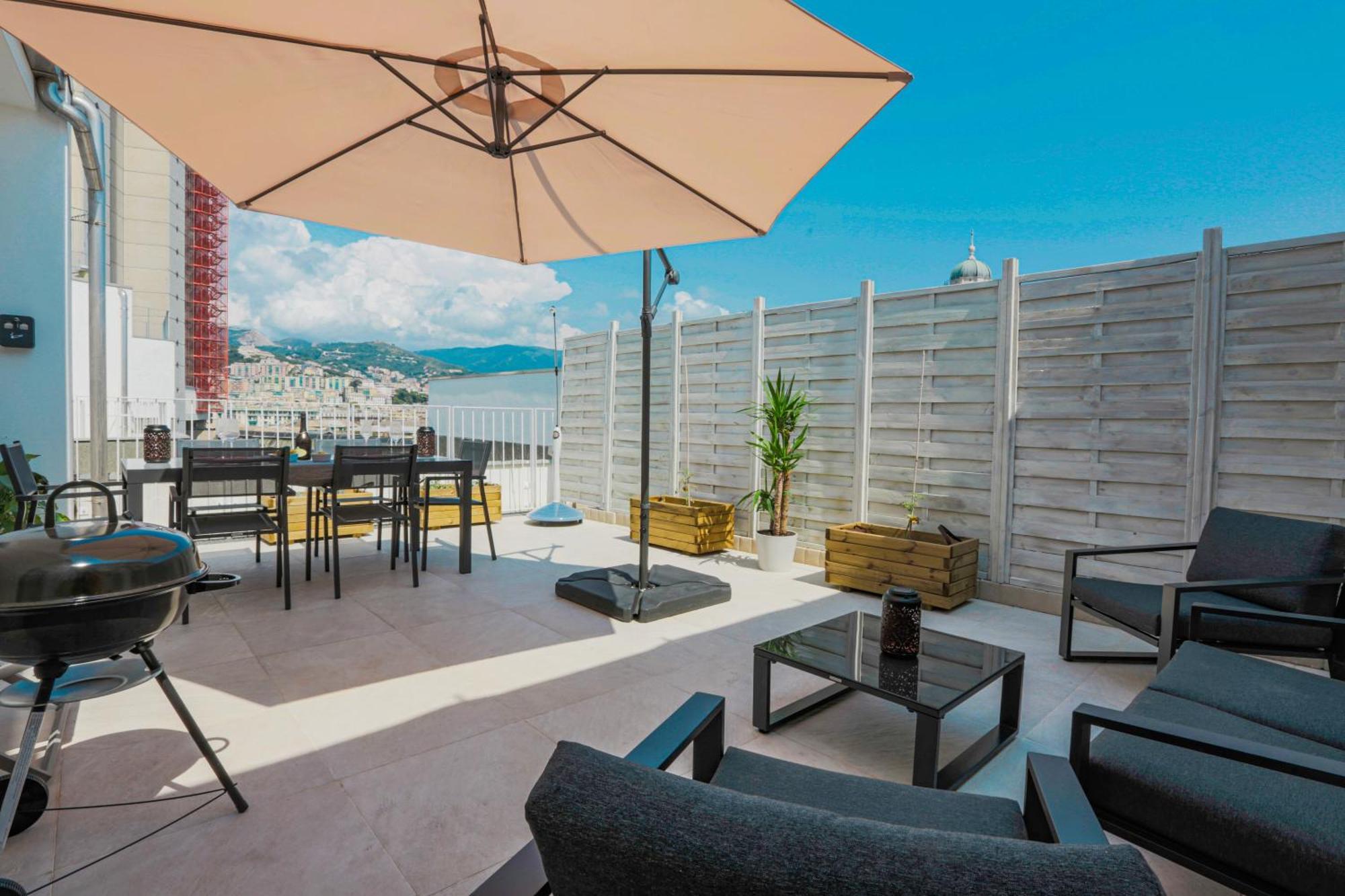 Appartement Attico Luxury Con Parcheggio E Terrazza Vista Mozzafiato à Gênes Extérieur photo